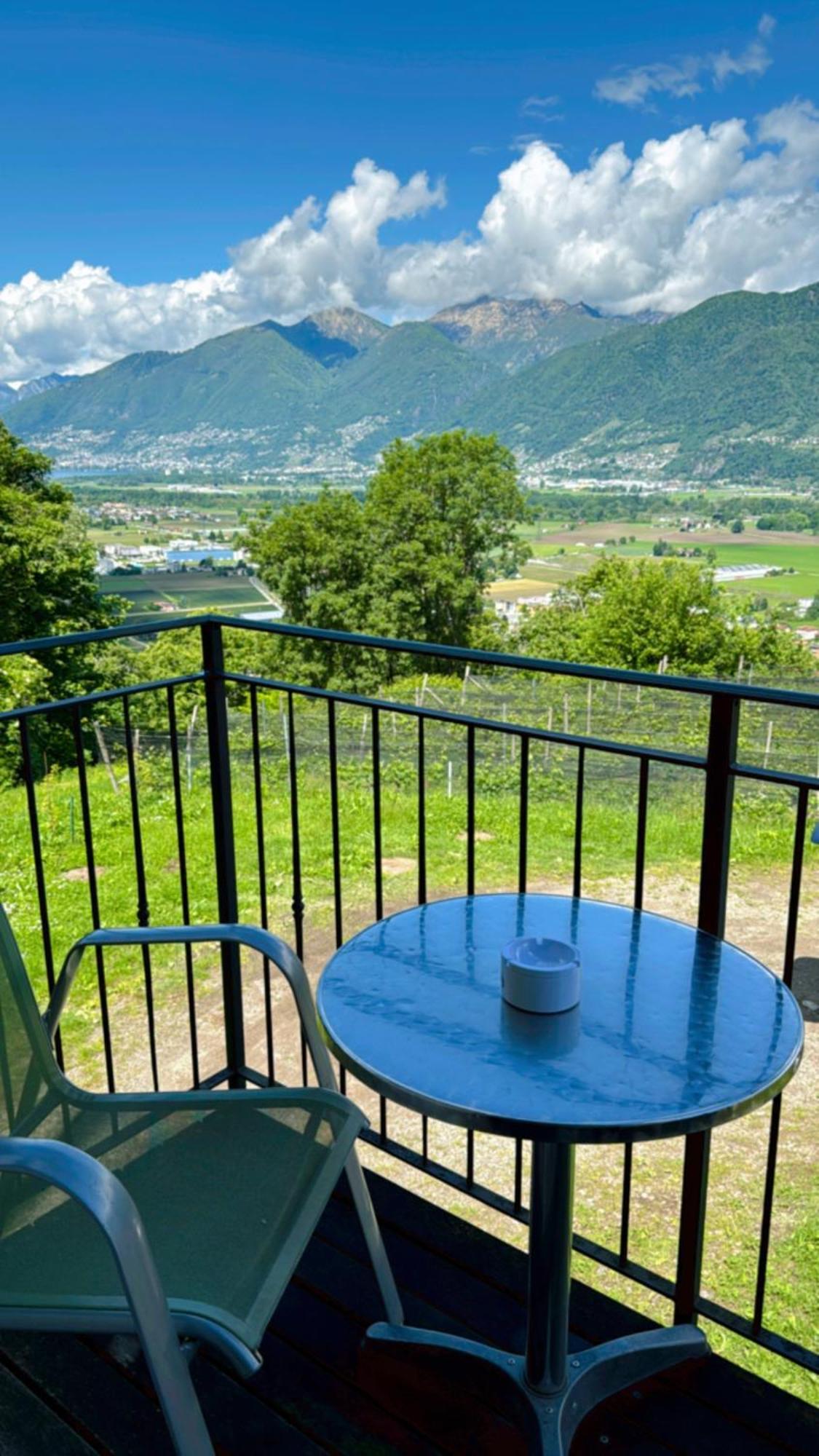 Gambarogno Viva Bacco Bed & Breakfast エクステリア 写真