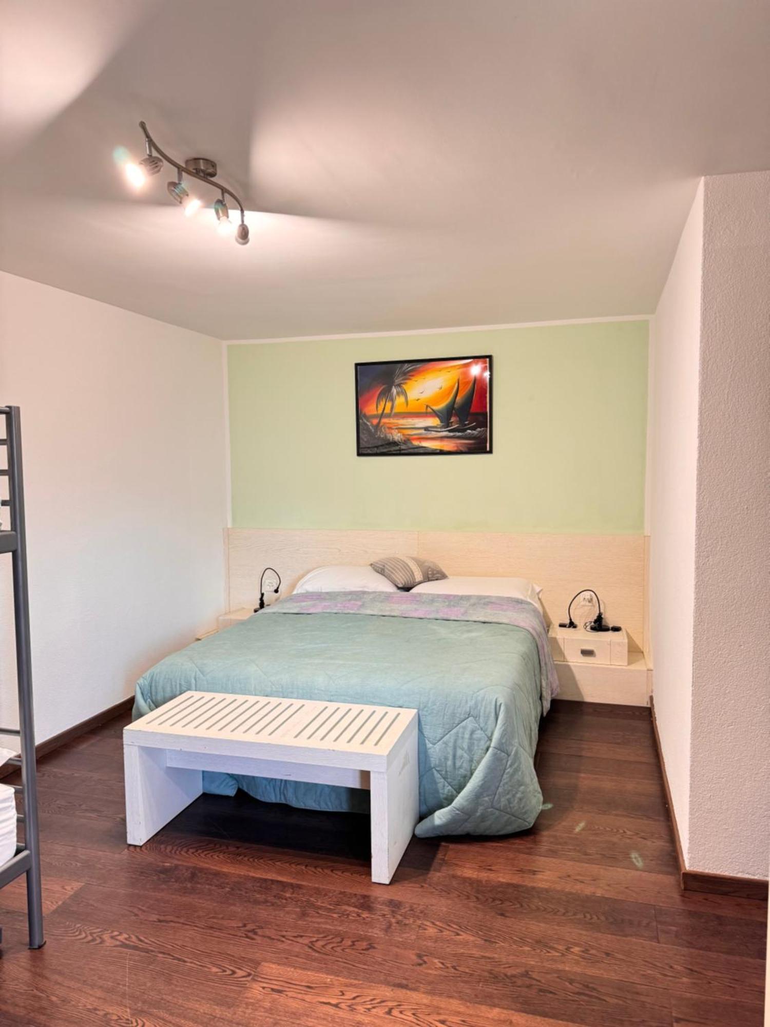 Gambarogno Viva Bacco Bed & Breakfast エクステリア 写真